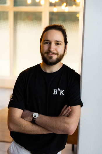 Leon Brucker